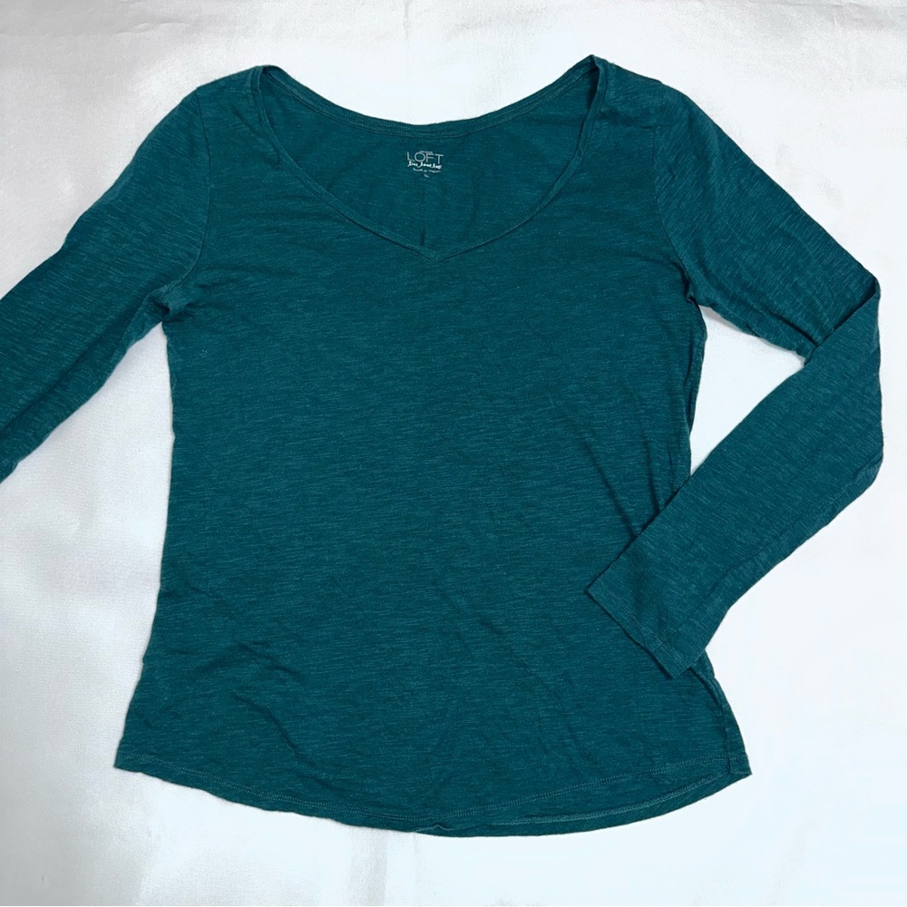 LOFT Women's dark Teal V-Neck Long Sleeve Top tee medium